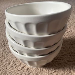 Anthropologie Four Matte Latte Bowls in white
